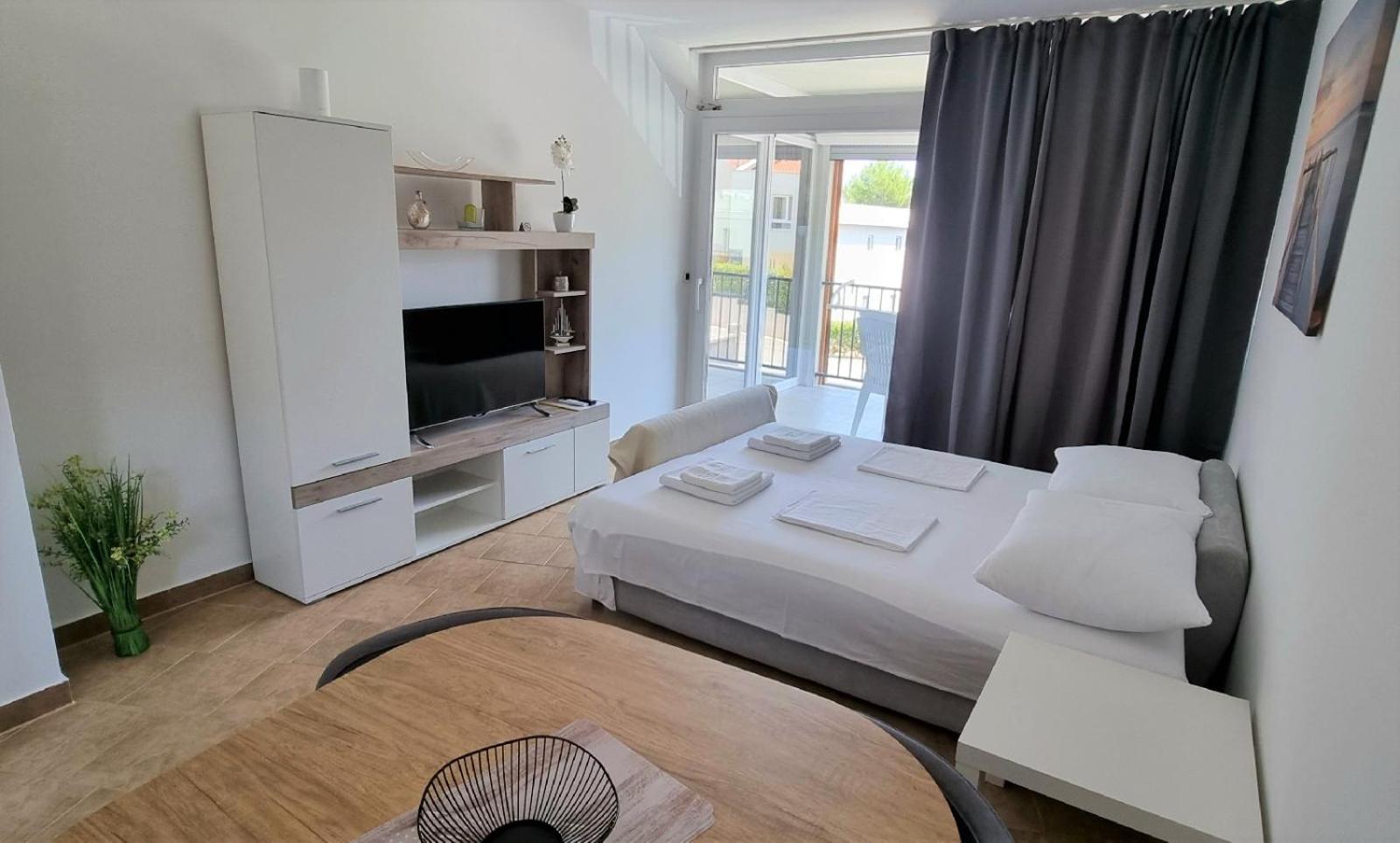 פרמנטורה Apartmani Sunce I More מראה חיצוני תמונה